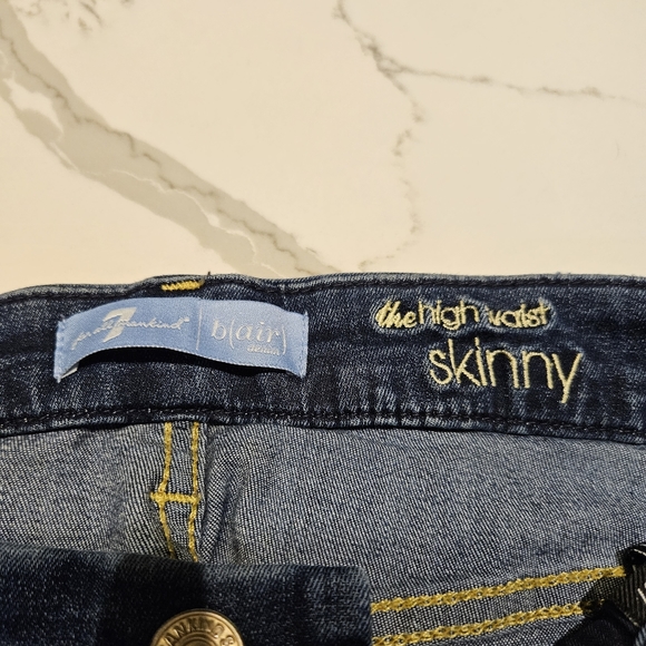 Jeans 👖 Size 27 - Picture 3 of 7